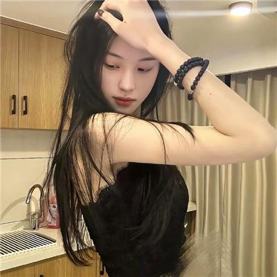 哈啰，我叫朵莉丝